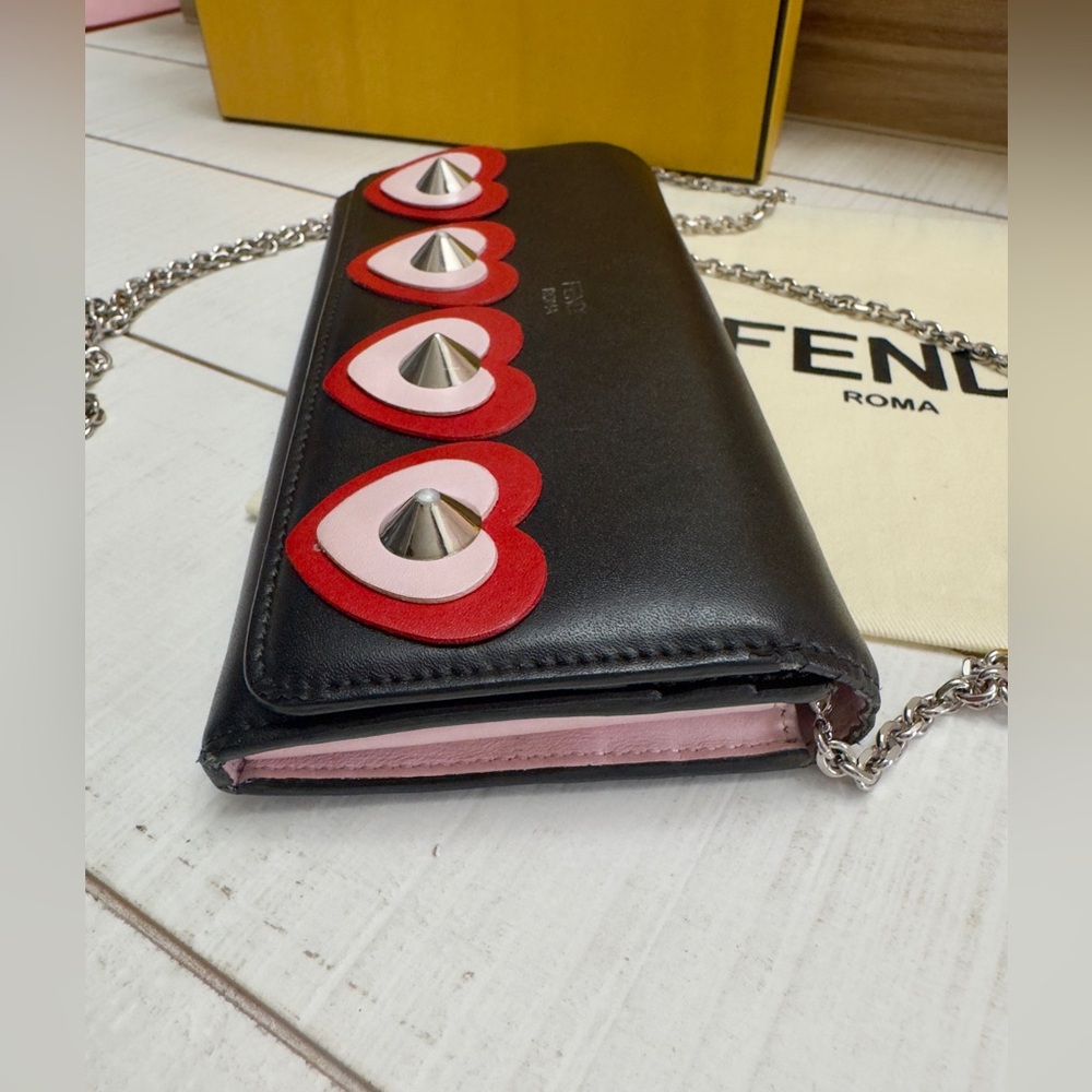 Fendi Studded Heart Chain Wallet WOC - Picture 6 of 12